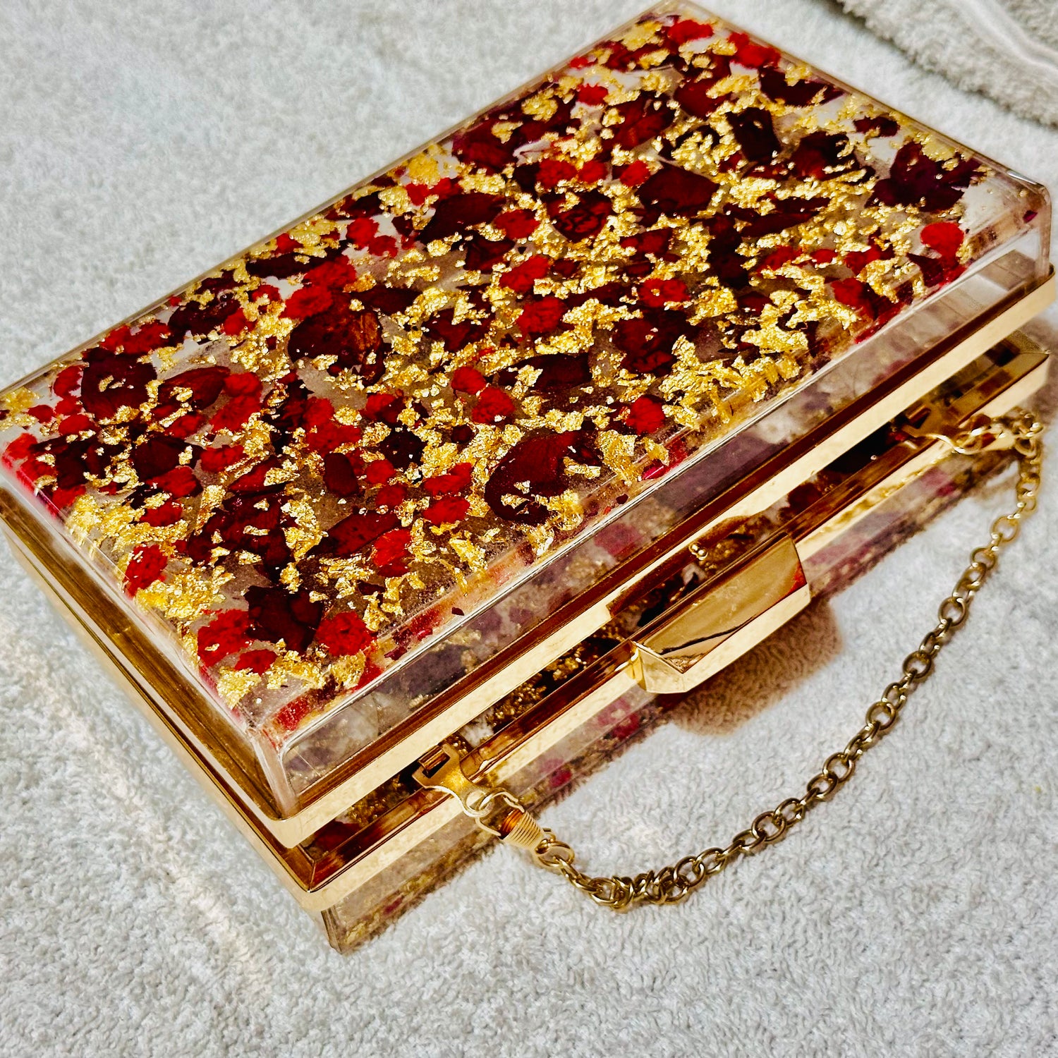 Resin Clutches