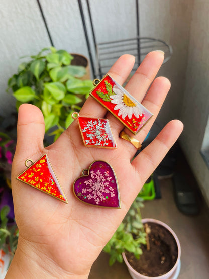 Flower Pendants with Chain