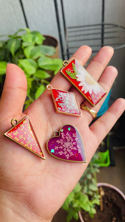 Flower Pendants with Chain